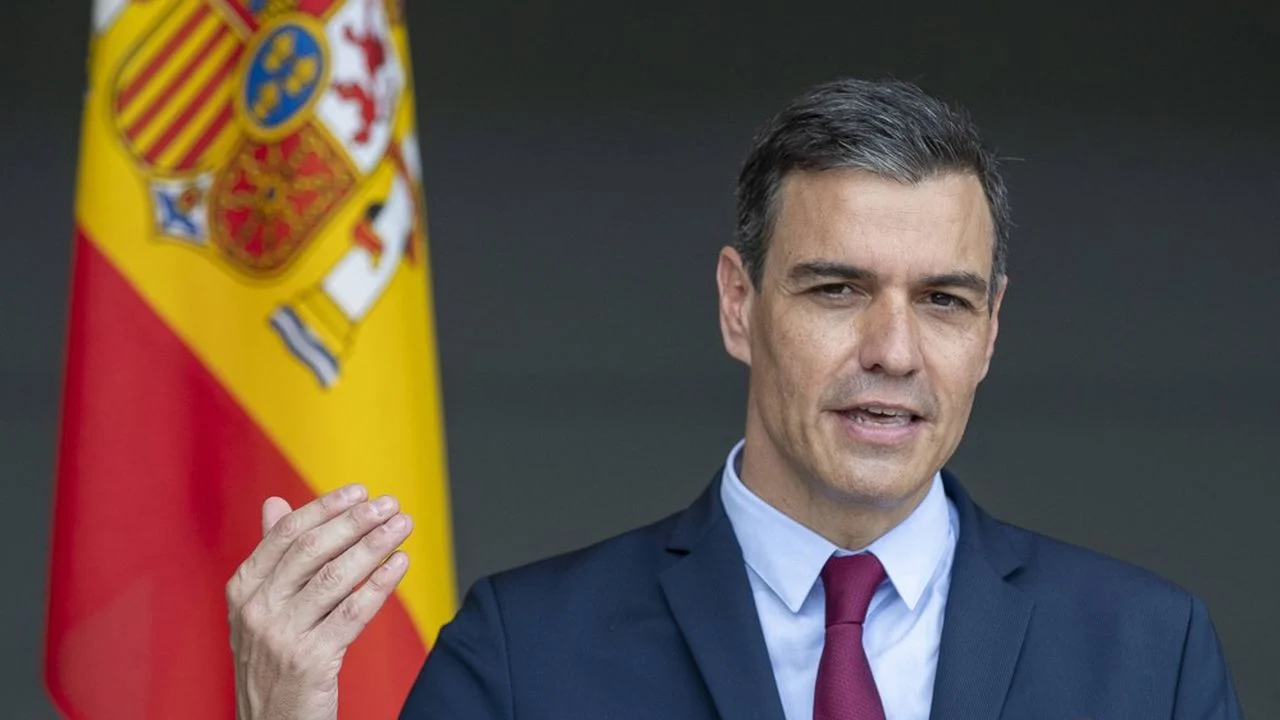 Espagne: le Parlement reconduit le Premier ministre Pedro Sánchez pour un nouveau mandat